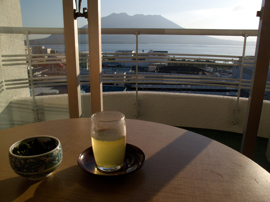 All About Sencha, the Quintessential Green Tea of Japan