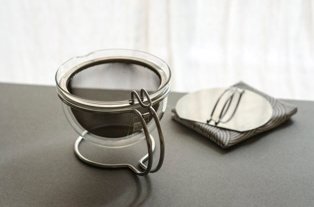 Small Mono Glass Teapot (20 oz) lid off