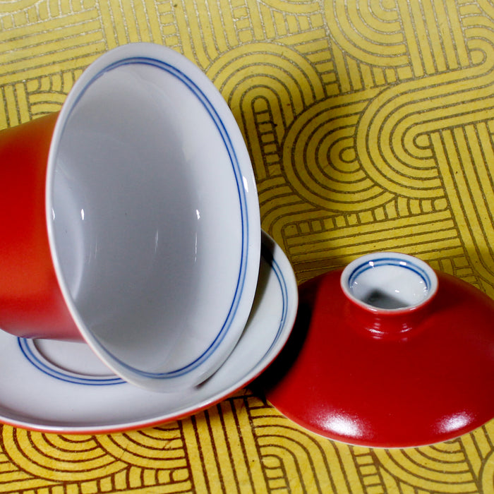 Red gaiwan for gong fu tea