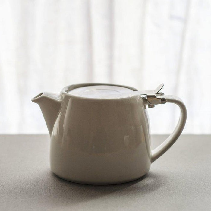 White Porcelain Teapot with Lid - 10 oz.