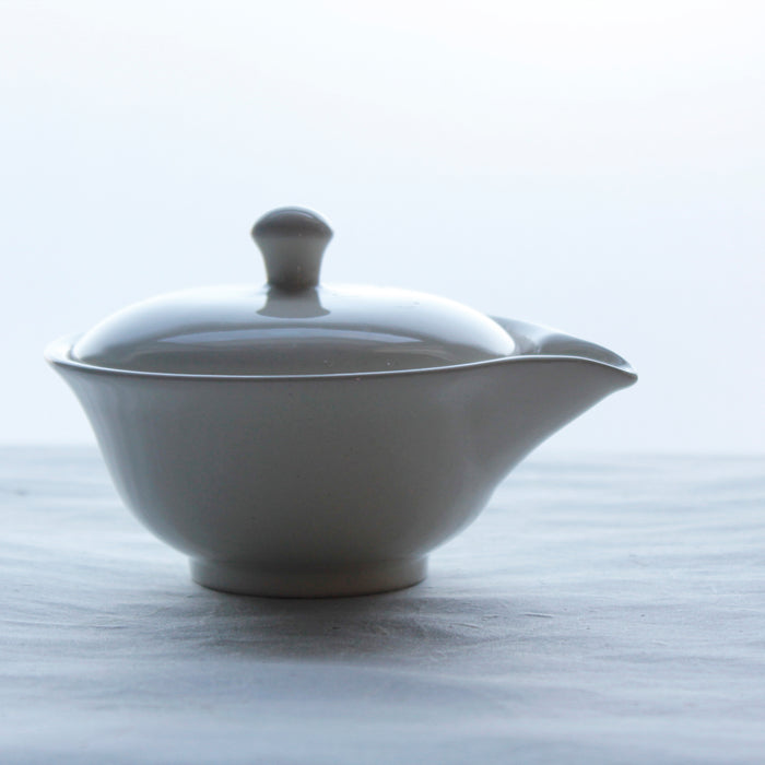 Houhin - Japanese Teapot (4.5 oz)