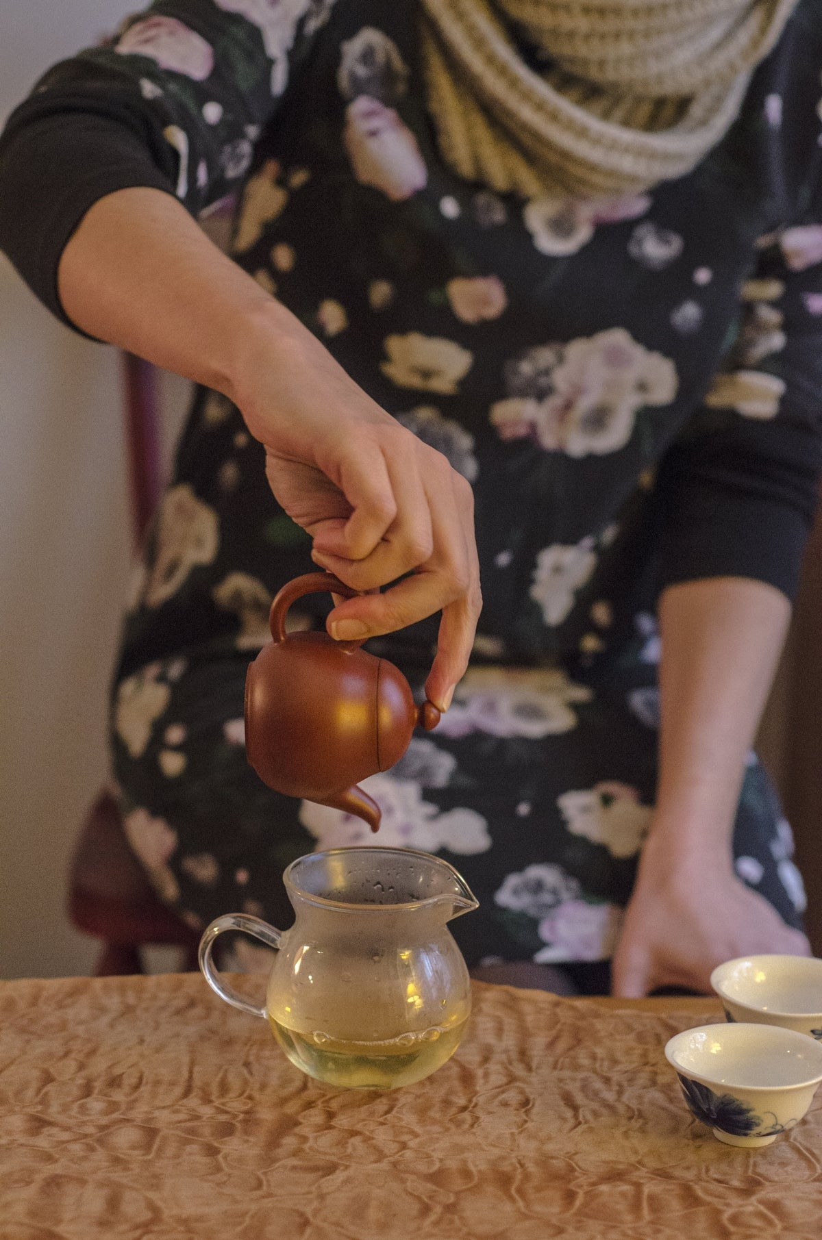 Taiwanese Red Clay Teapot (4 oz) brewing