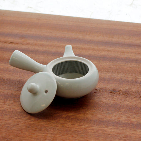 Small Kyusu - Japanese Teapot (2 oz) lid off